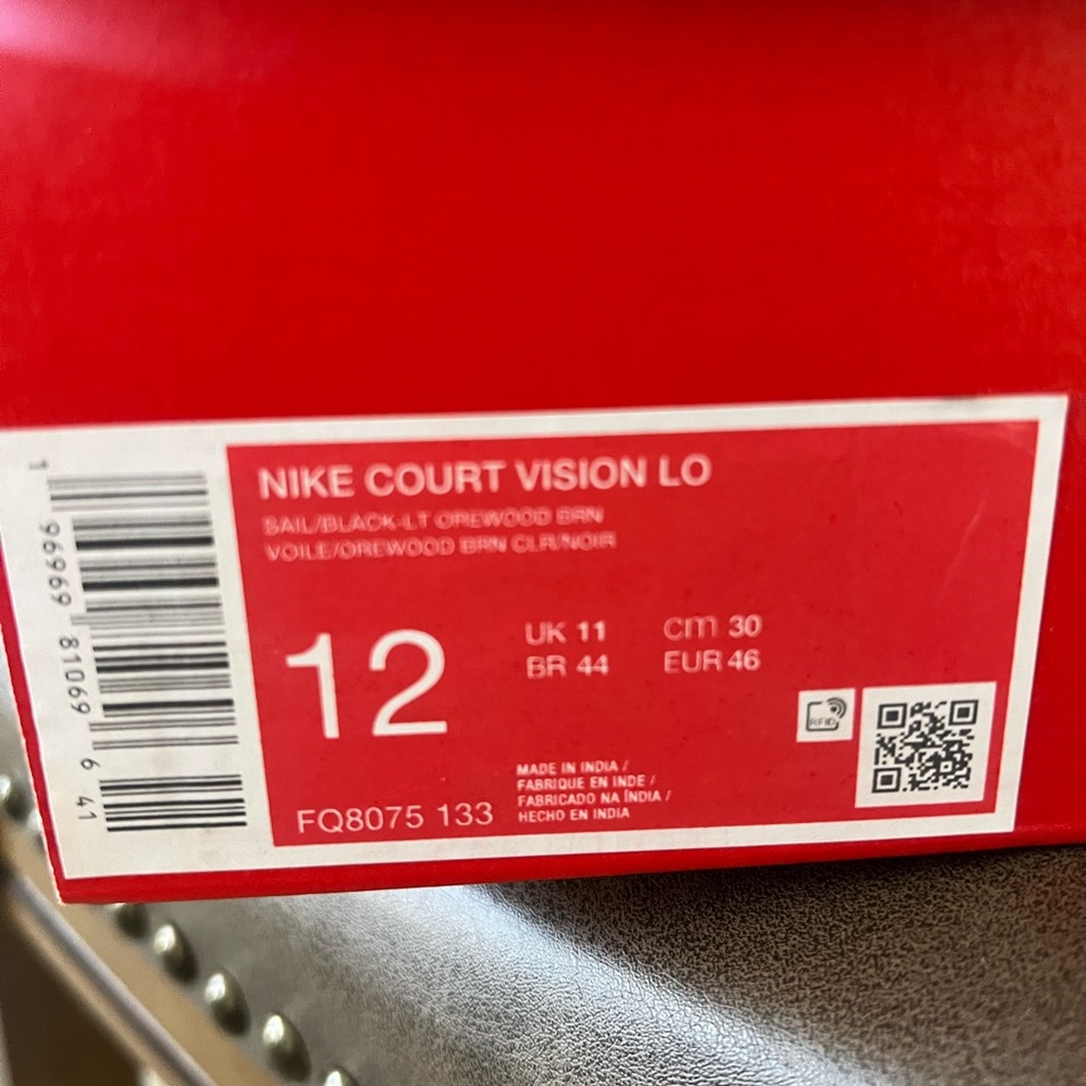 NWOT Men's Court Vision Low Casual Sneakers from Finish Line - Picture 7 of 8